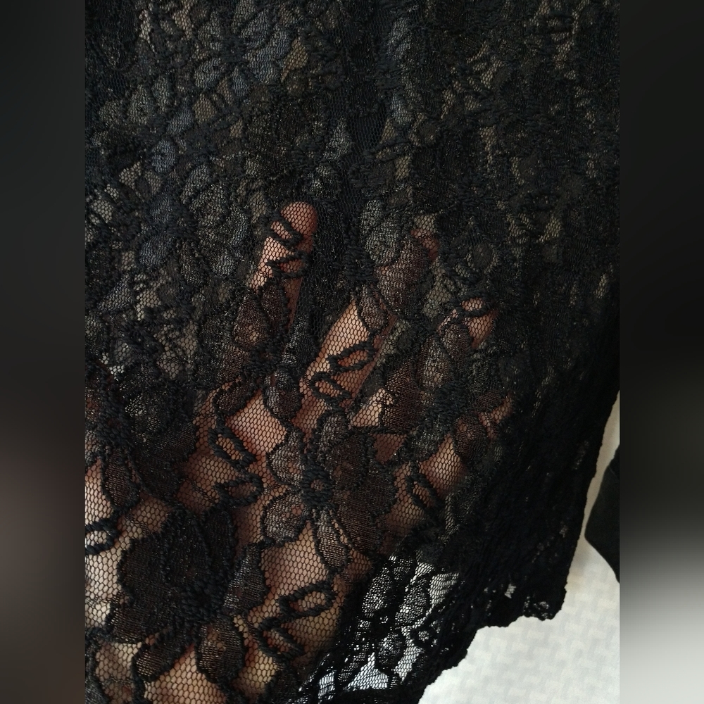 Unique Black Lace Blouse Shirt Sheer See Through Juniors Large Chest 34" - Picture 4 of 5